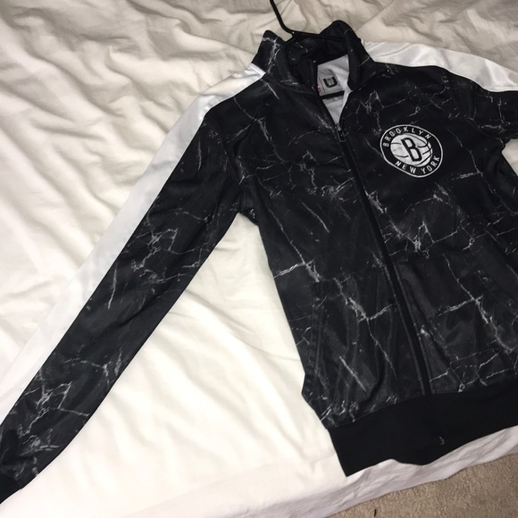 NBA Brooklyn Jacket - Picture 3 of 5